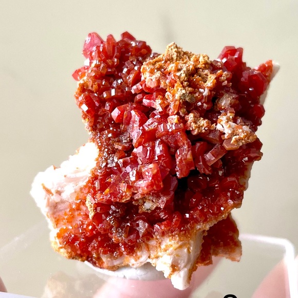 Raw Vanadinite on barite mixed specimen crystals - Picture 3 of 9